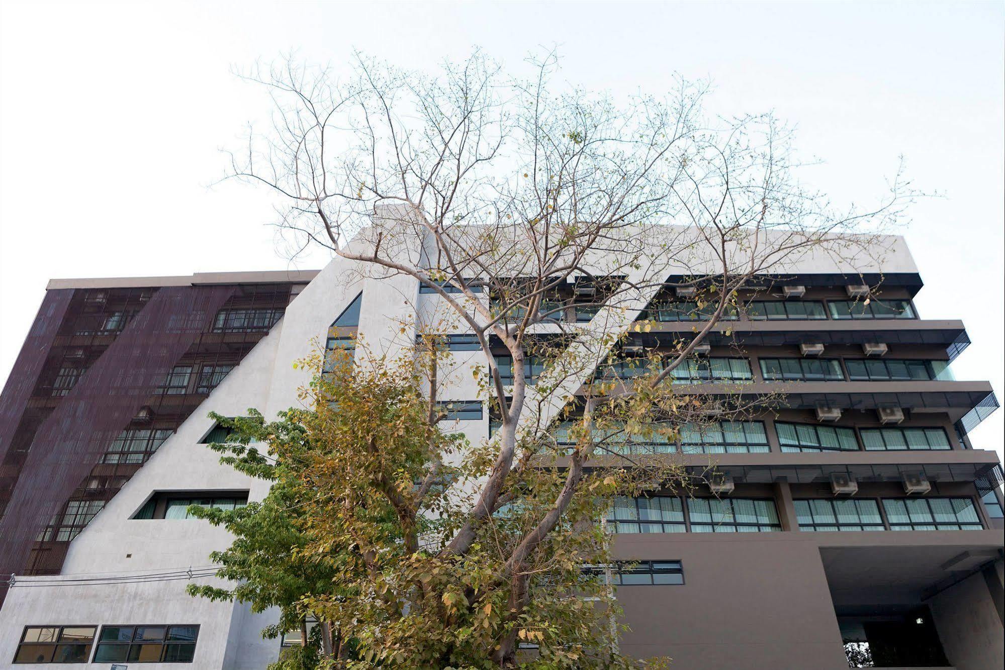 Nine Forty One Hotel Bangkok Exterior photo